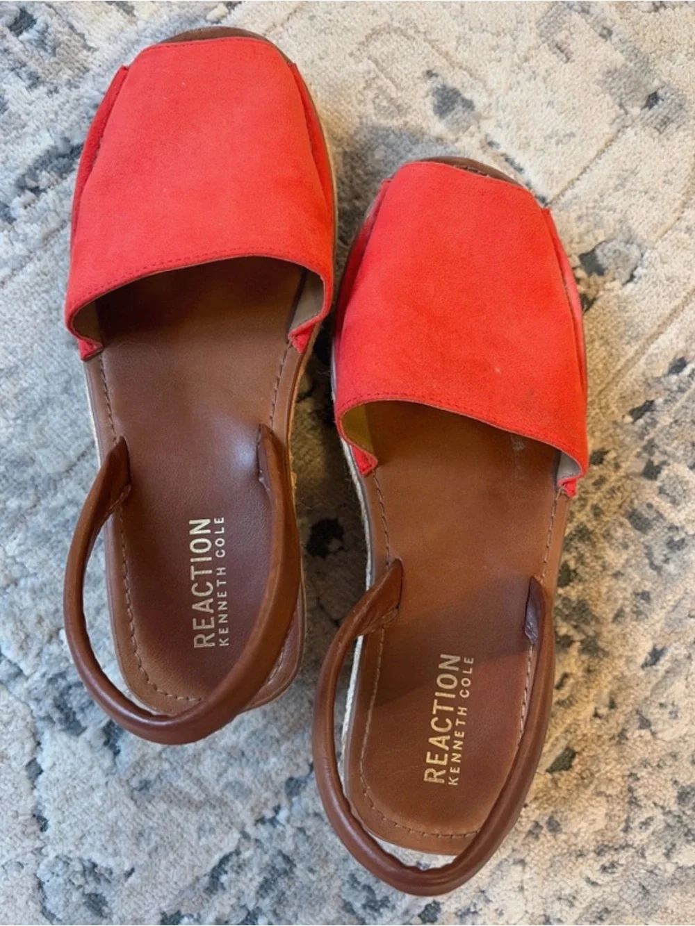 Reaction Kenneth Cole bright red